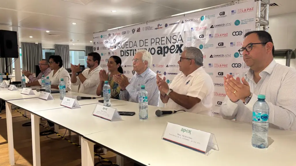 Lanzan convocatoria del Distintivo Apex en La Paz para reconocer la excelencia en capacitación