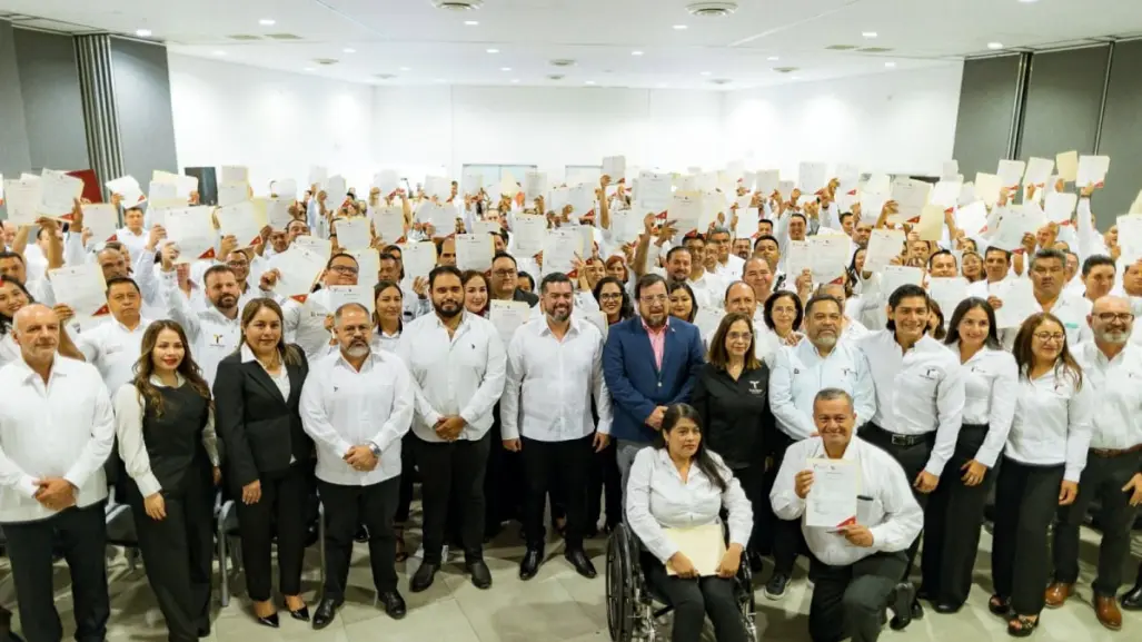 Se les cumple a trabajadores de Tecnología educativa en Tamaulipas, entregan 178 plazas
