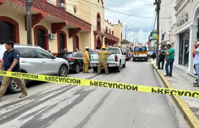 Flamazo en cocina de primaria de Ciudad Victoria genera caos, dos personas resultan con quemaduras