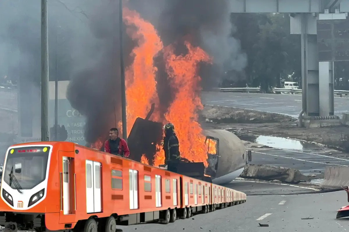 Metro afectado por explosión. Foto: POSTACDMX