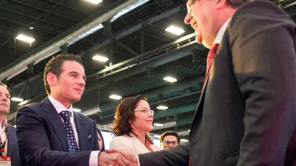 Miguel Ángel Flores impulsa apoyo estatal para fortalecer a las PyMEs en Nuevo León