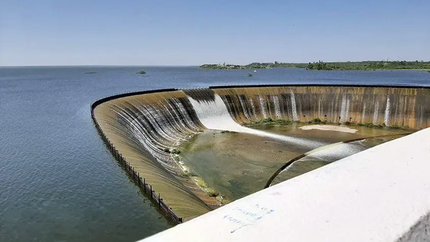 De mantenerse el incremento de niveles en este embalse, la normatividad establece que debe liberarse agua hacia Tamaulipas, en cumplimiento del Tratado de Aguas de 1994. Foto: CONAGUA