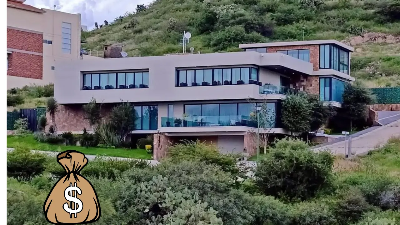 Esta impresionante casa se encuentra a la venta en Durango y se anuncia en Marketplace. Foto: Marketplace