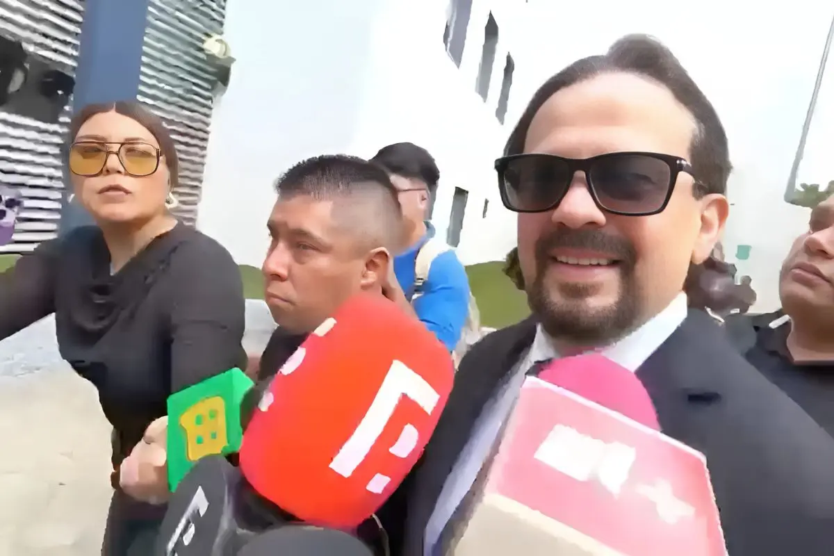 Cruz Martínez lleva varios meses peleando legalmente contra Alicia Villarreal. FOTO: IG: @mtzcruz