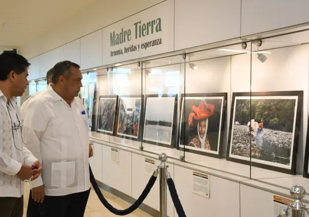 El Aeropuerto de Mérida inaugura su exposición número 571 en casi tres décadas