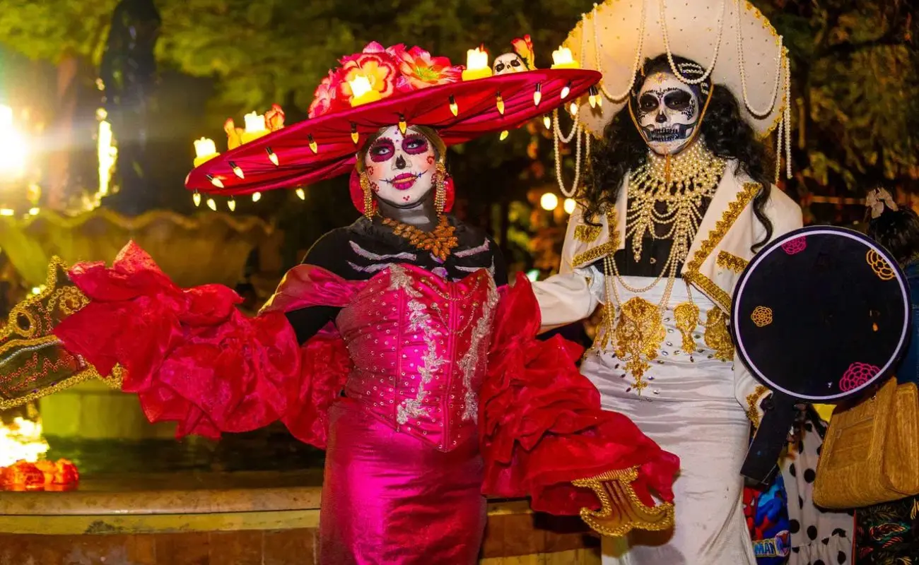 ¿Cuándo se celebra el Festival de las Ánimas 2025 en Mérida? Foto: Canva