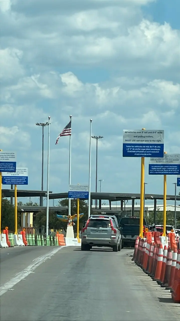 Este es el tramo que se recorre para atravesar el puente internacional 2 en Piedras Negras / Foto: 