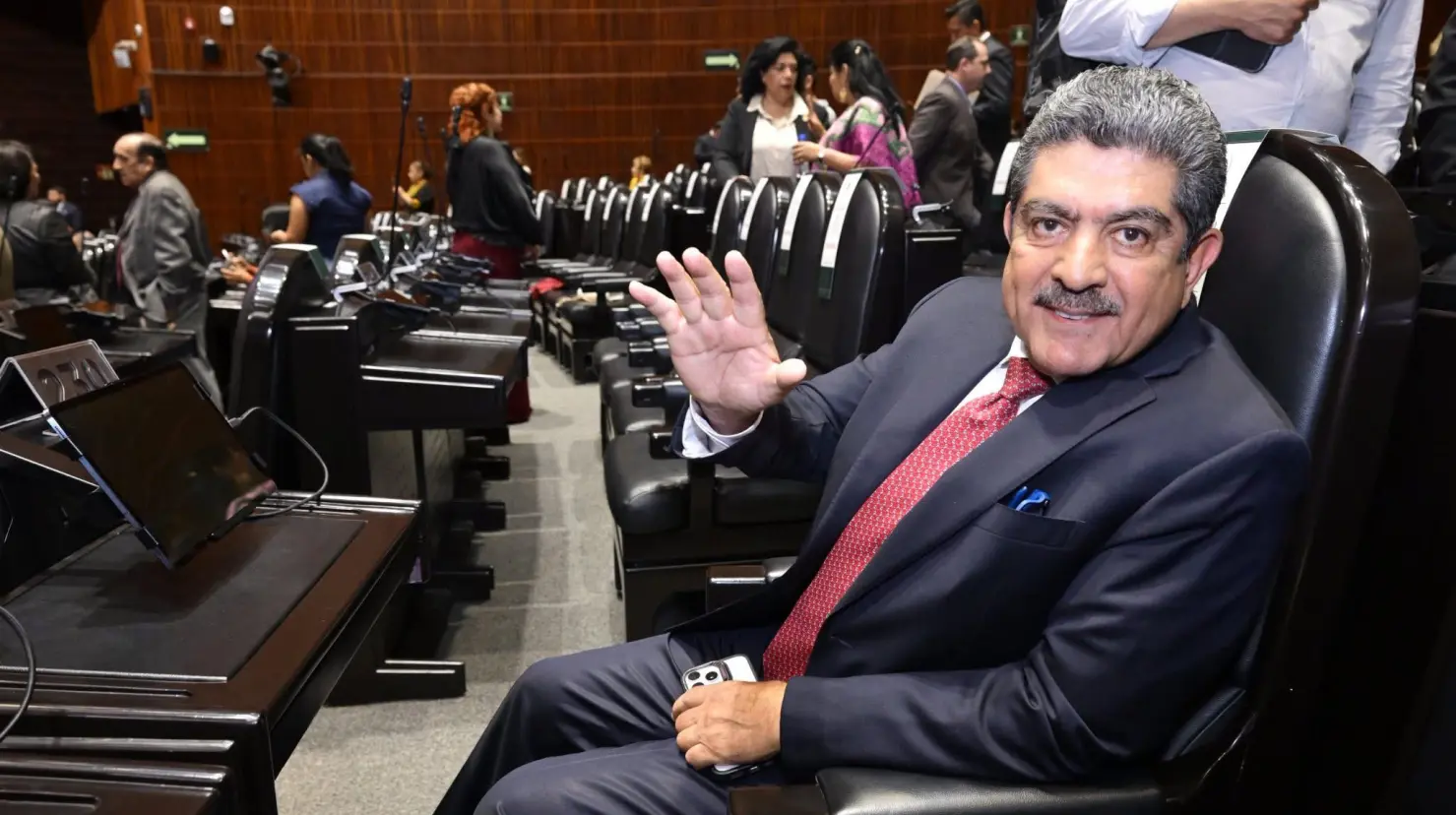 Manuel Espino en terapia intensiva tras sufrir un derrame cerebral. Foto: X (@ManuelEspino)