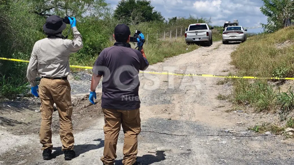 Hallan cuerpo calcinado en brecha de Pesquería