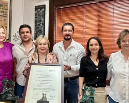 Gorditas Doña Tota recibe premio al mérito restaurantero nacional