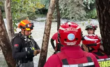 Reanudan búsqueda de mujer desaparecida tras ser arrastrada por corriente en Monterrey