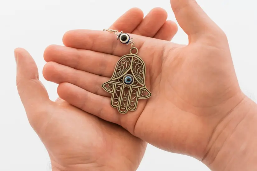 Ojo turco para protegerte del mal de ojo, de acuerdo a quienes creen en esta superstición muy arraigada. Foto: Freepik