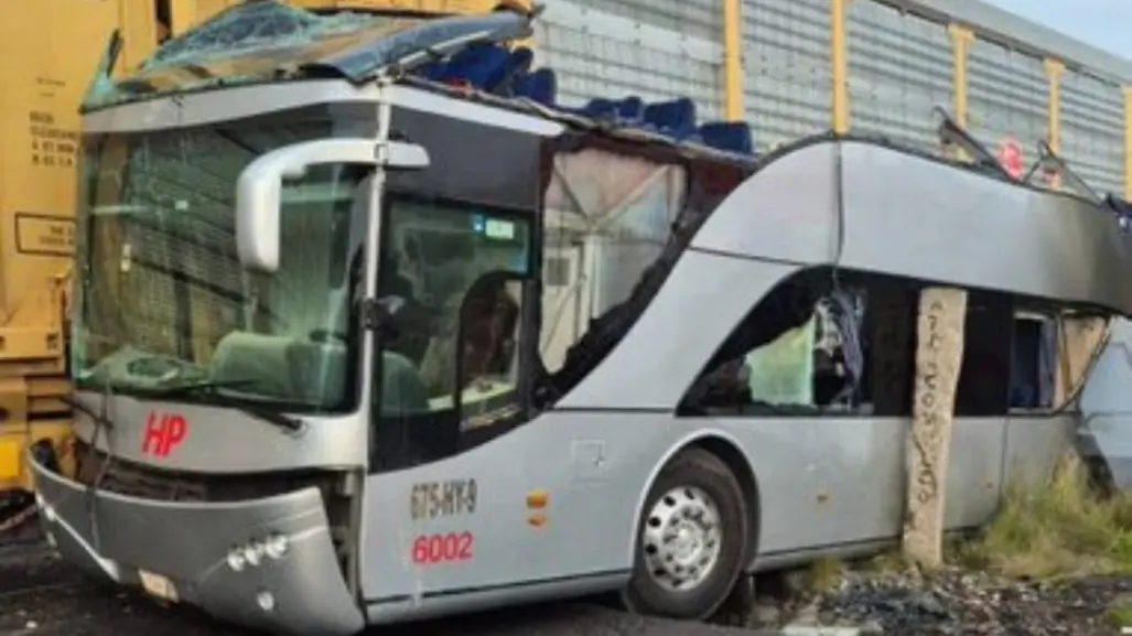 Tras accidente de tren en Atlacomulco, 40 personas fueron dadas de alta y 17 siguen hospitalizadas