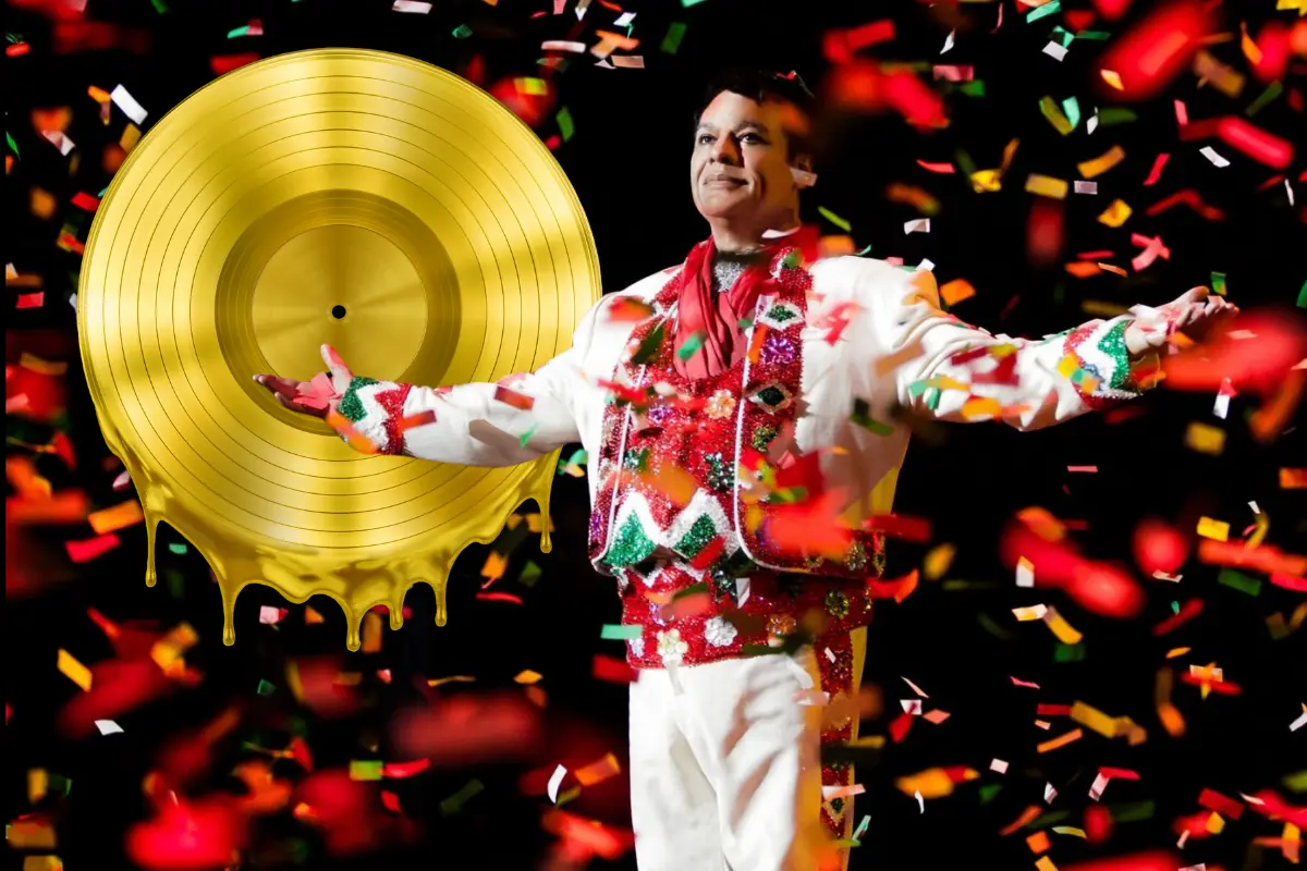 Juan Gabriel, el Divo de Juárez (Foto: FB @Juan Gabriel / Canva)