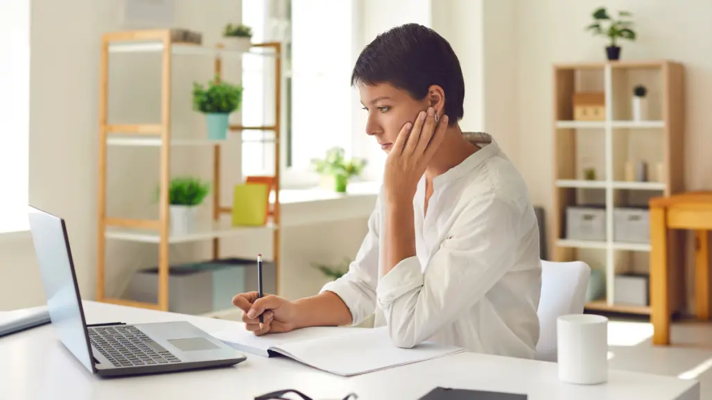 ¿Haces home office? 7 recomendaciones en decoración que harán más productiva tu jornada