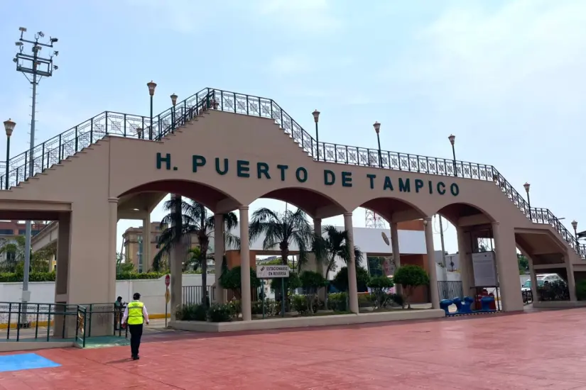 Puerto de Tampico. Foto: Axel Hassel