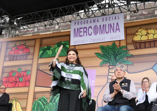 Clara Brugada realiza entrega de Vales Mercomuna a los más necesitados y así puedes obtenerlos