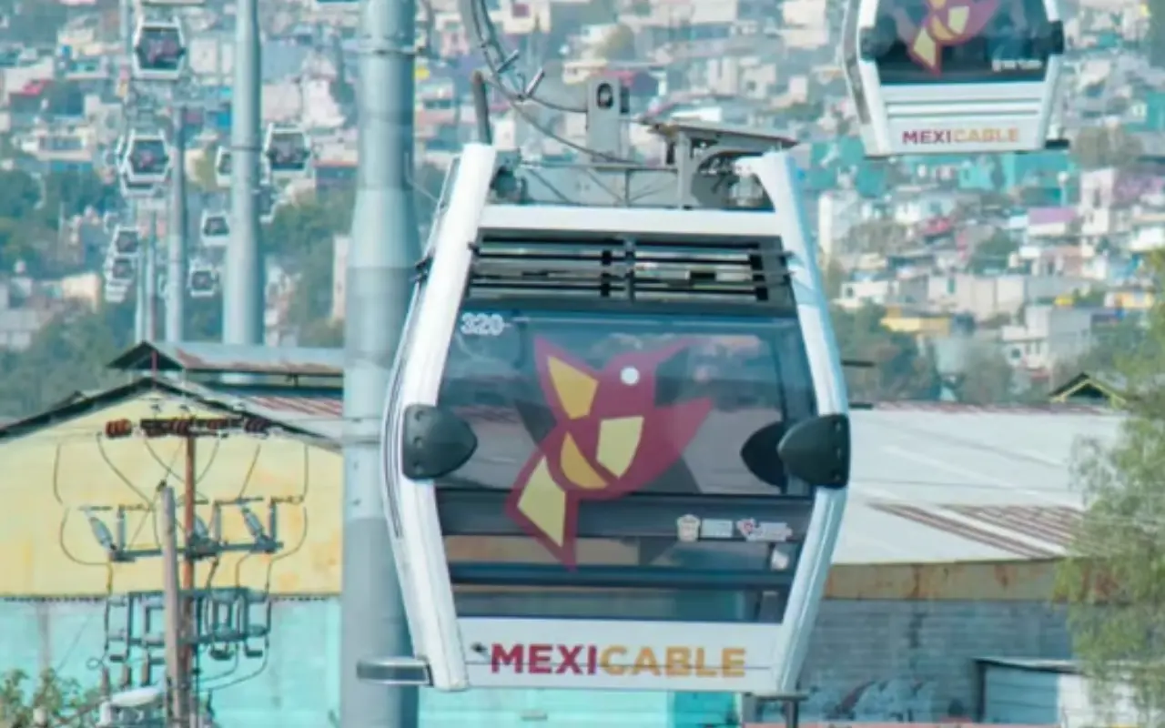Mexicable funcionando. Foto: X/ @ChilangoCom (Canva)