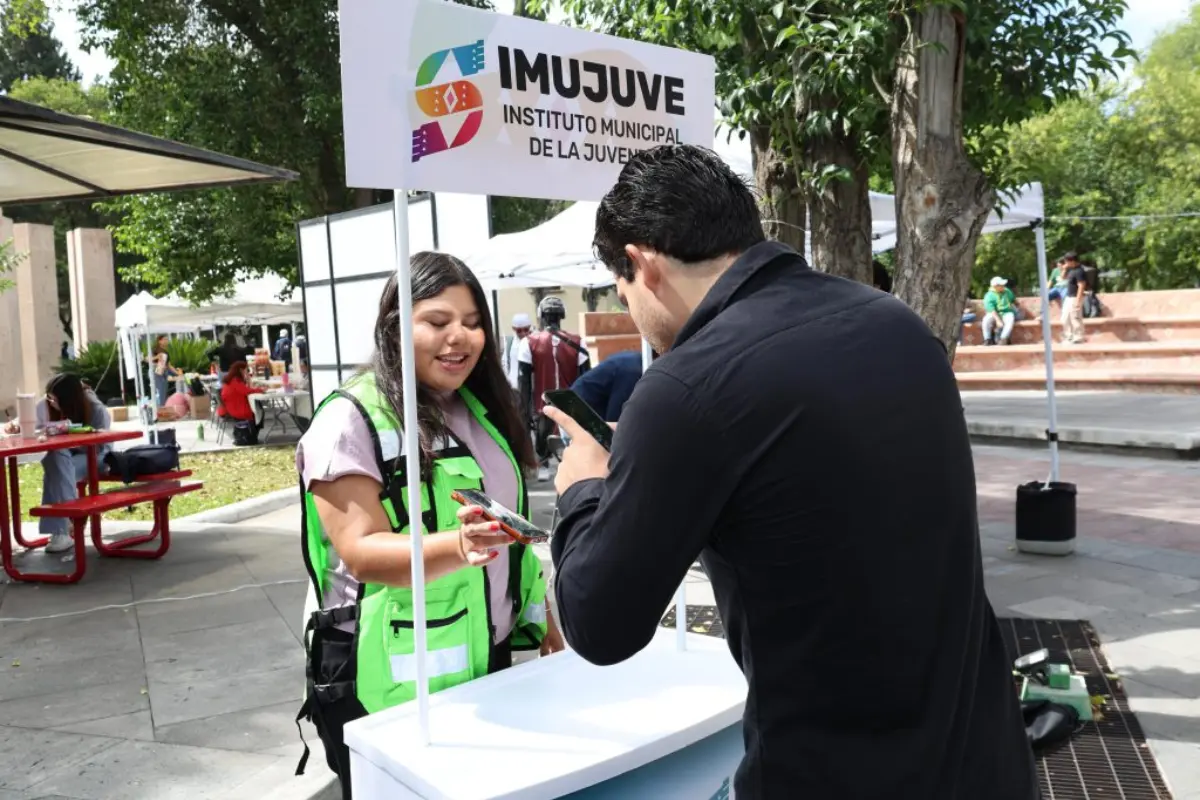 Para facilitar el acceso al programa, el Instituto Municipal de Movilidad Urbana Sostenible (IMMUS) instaló módulos de credencialización en diversos puntos de la ciudad./Foto: Gobierno Municipal de Saltillo