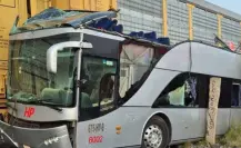 Dan de alta a 44 heridos del choque entre tren y autobús en Atlacomulco