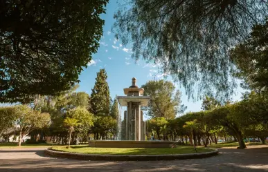 El jardín de Durango famoso por su gran tamaño, denso arbolado y múltiples bancas