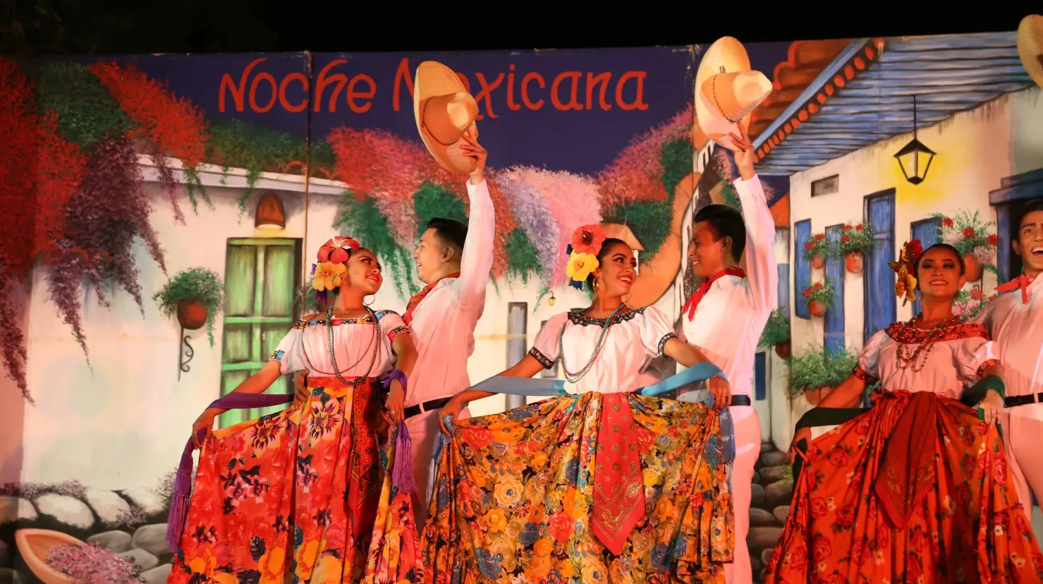La Noche Mexicana comienza a partir de las 8 de la noche y la entrada es gratis Foto: VisitMérida