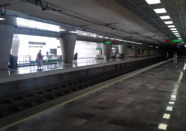 Protección Civil acude al reporte de mujer prensada en la estación Alameda del Metro
