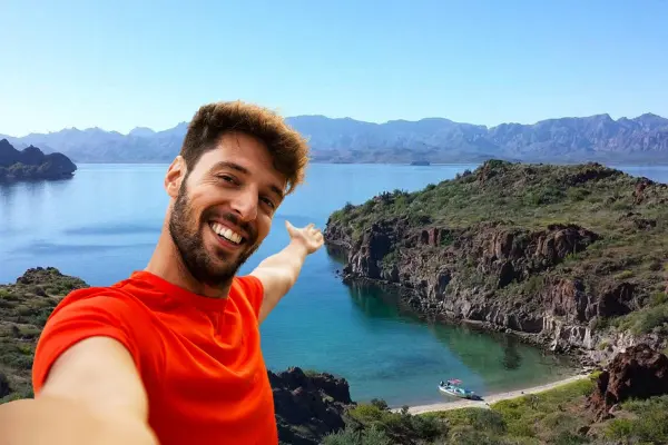 Date una escapada a Loreto para explorar islas y hacer deportes acuáticos
