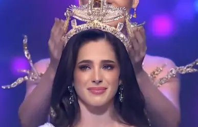 Fátima Bosch se corona como Miss Universe México 2025