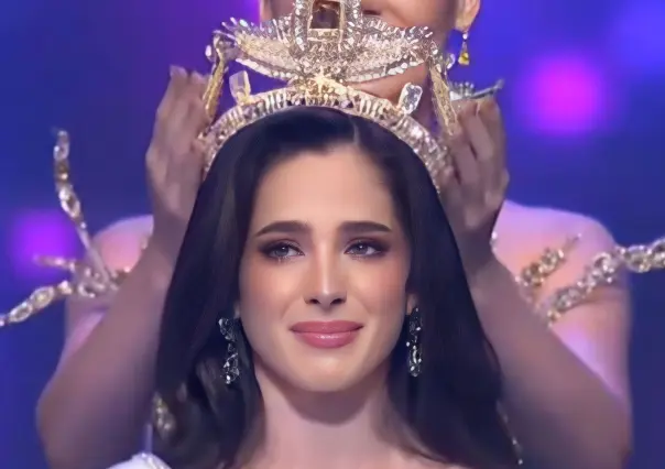 Fátima Bosch se corona como Miss Universe México 2025