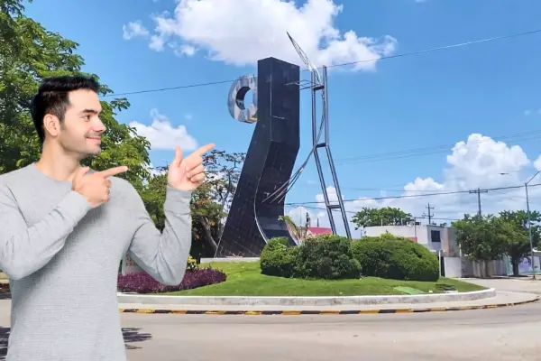 El curioso monumento de Mérida: ¿Juego de Pelota Maya o cinta Scotch?