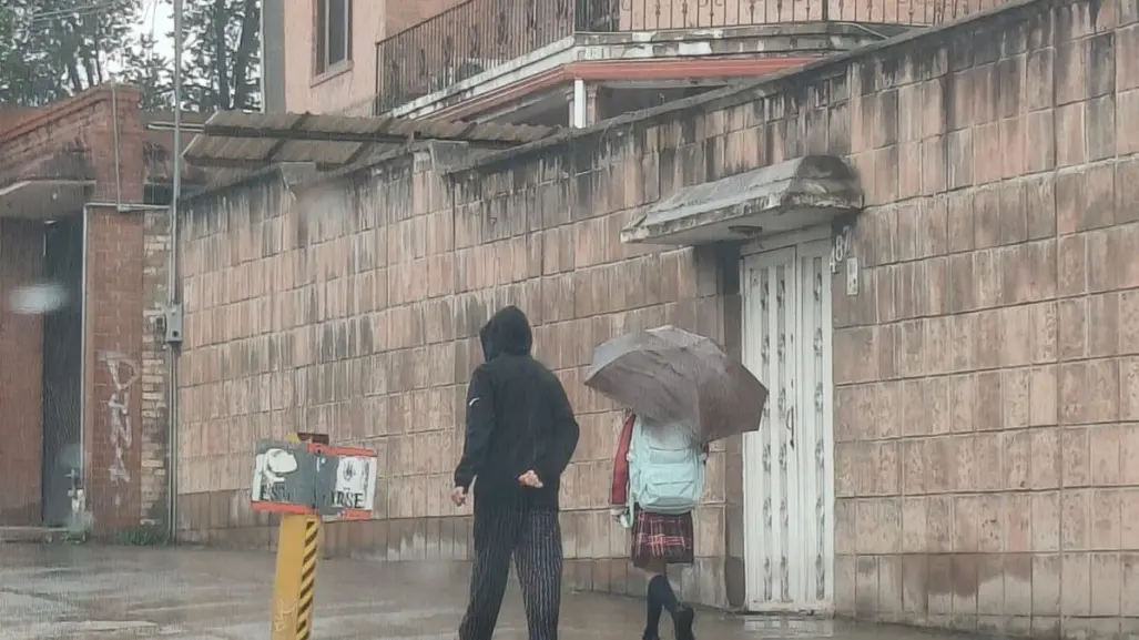 Registran escuelas ausentismo en Saltillo: hacen su propio megapuente