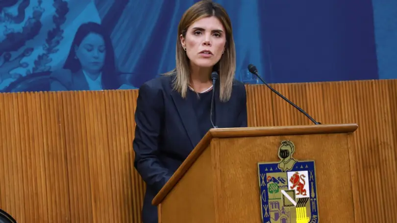 Claudia Caballero propone sanciones de hasta 15 años por cohabitación forzada de menores en Nuevo León
