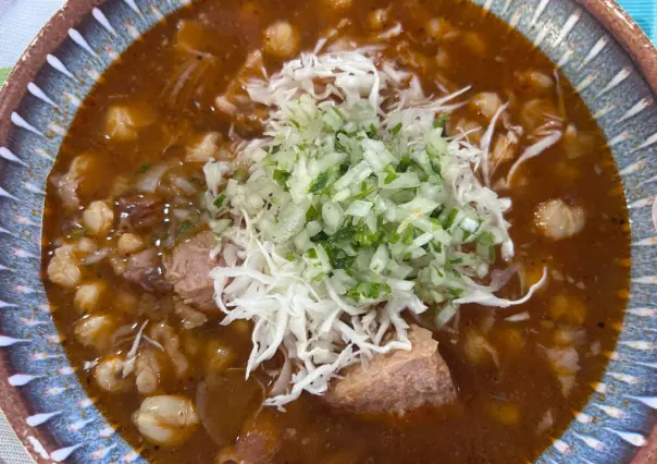 Esta es la receta del pozole sudcaliforniano que puedes preparar este 15 de septiembre