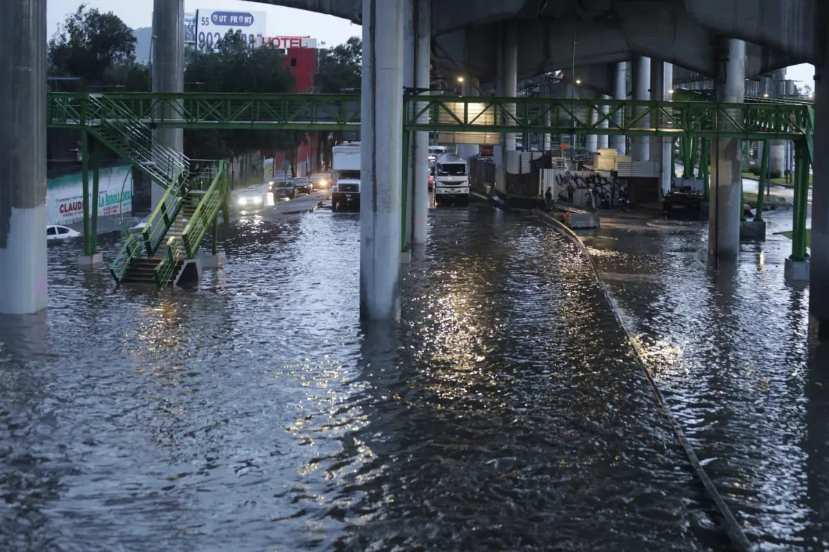 Se registra gran inundación en Iztapalapa. Foto: X @madriguera_news