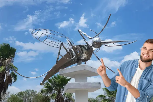 Qué ver en Mérida: ¿por qué hay un Monumento al Mosco y dónde está?