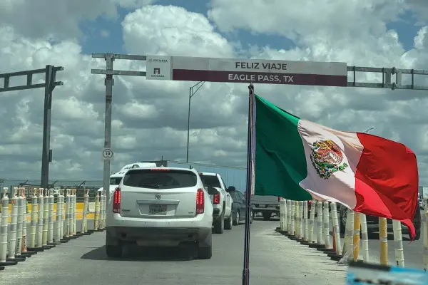 EN VIVO | Así están los puentes internacionales de Piedras Negras hoy, 15 de septiembre