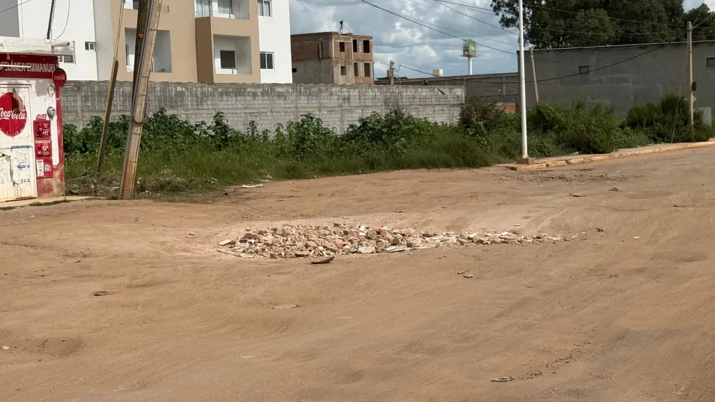 La colonia de Durango utilizada como tiradero de escombro
