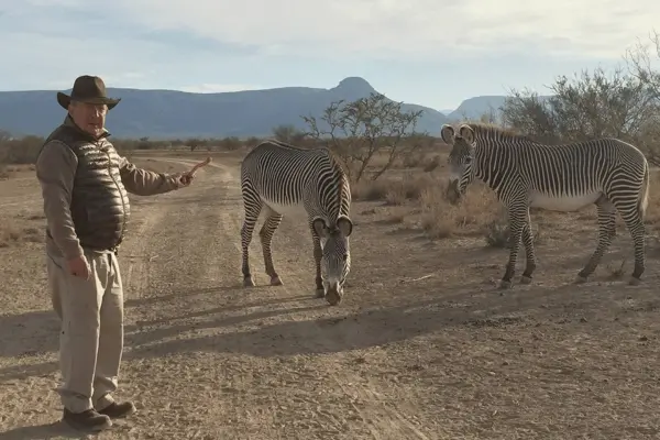 La Anacahuita, el rancho de Mauricio Fernández que tiene jirafas y una riqueza natural