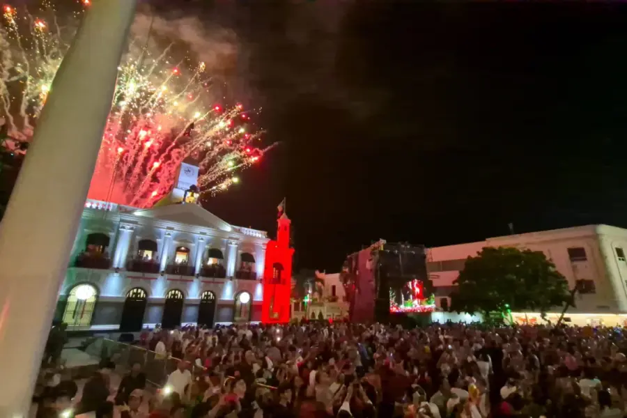Así fue el emotivo Grito de Independencia del gobernador de Tabasco