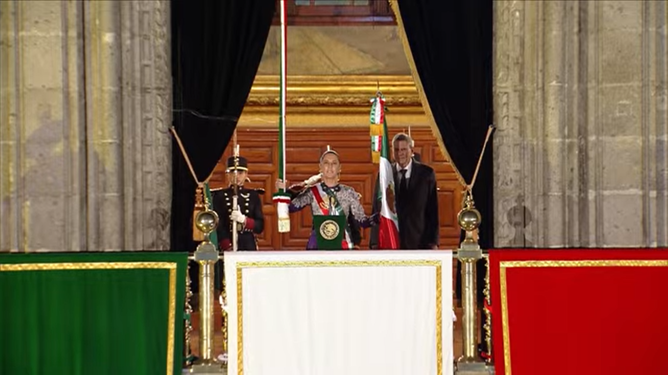 Claudia Sheinbaum da su primer grito de Independencia Claudia Sheinbaum da su primer grito de Independencia