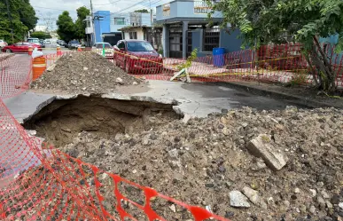 Enorme socavón expone inoperancia de Comapa Sur en Ciudad Madero