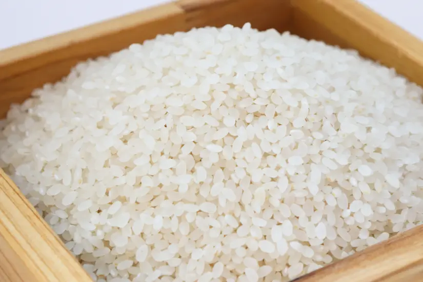 La Profeco ha identificado una marca de arroz mexicana que no se pega y vale la pena probar. Foto: Canva