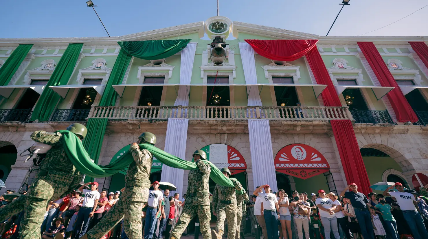 ¿Qué elementos participaron en el desfile cívico-militar?. Foto: HuachoDiazMena