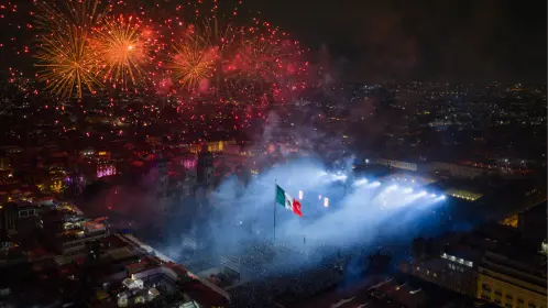 Grito de Independencia: drones, fallas y pifias en varias ceremonias del país
