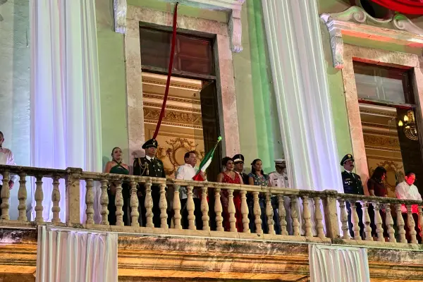 Joaquín Díaz Mena da su primer Grito de Independencia