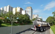 ¿Transporté de carga peligrosa circulará solo por las noches en CDMX? Esto es lo que se sabe