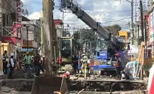FOTOS | Socavón en Iztapalapa deja 25 desalojados y vecinos exigen revisión de tuberías