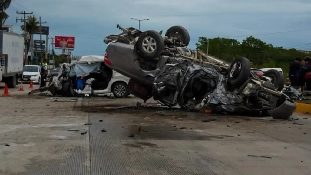 Así era la familia regia que murió en Cancún tras un fuerte choque