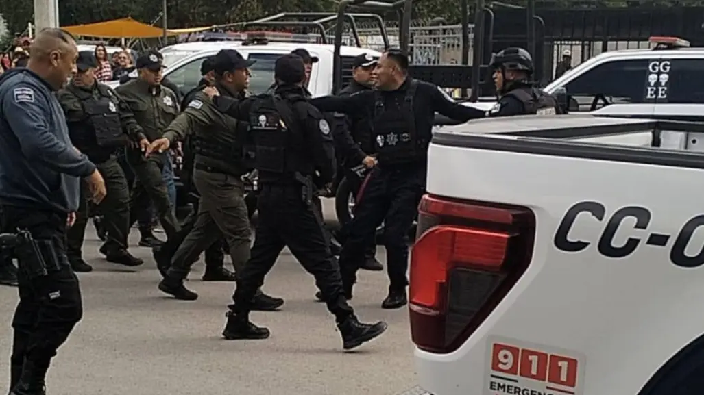 Policías de Tultepec y Cuautitlán se detienen mutuamente tras pelea por límites municipales
